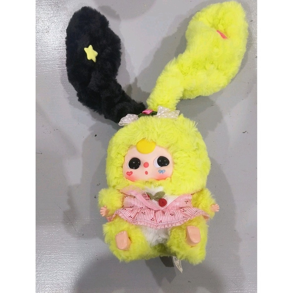Baby Three Lily Rabbit Town V4 Series Plush Yellow/Black Rabbit  Collectible